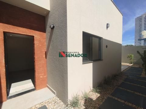Casa para alugar em Londrina, Jardim Lolata, com 2 quartos, com 57 m²