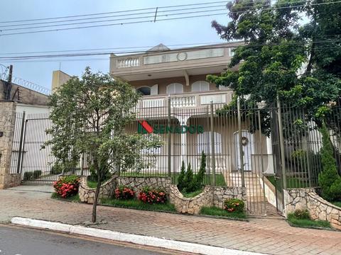 Casa à venda e para alugar em Londrina, Canaã, com 5 quartos, com 490 m²
