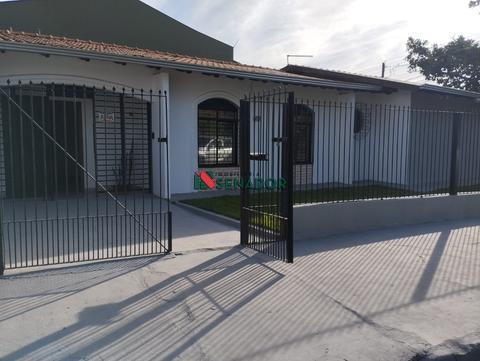 Casa para alugar em Londrina, Vila Fujita, com 9 quartos, com 158.6 m²